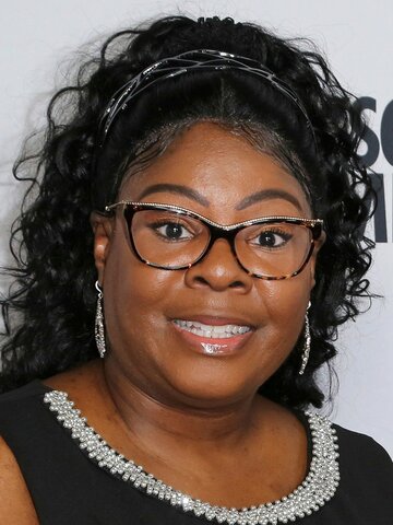 Lynette Hardaway Headshot