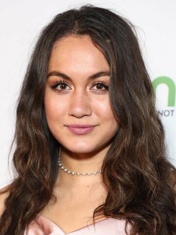 Meg DeLacy Headshot
