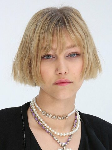 Grace VanderWaal Headshot