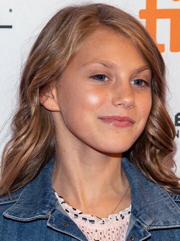 Abigail Pniowsky Headshot