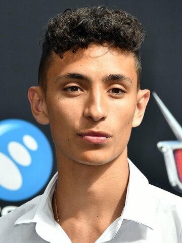 Jayden Revri Headshot
