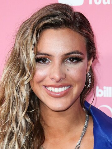 Lele Pons Headshot