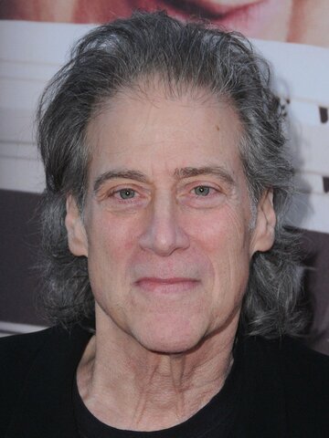 Richard Lewis Headshot