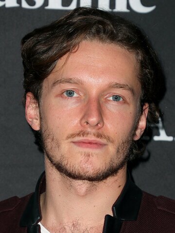 Jacob Collins-Levy Headshot