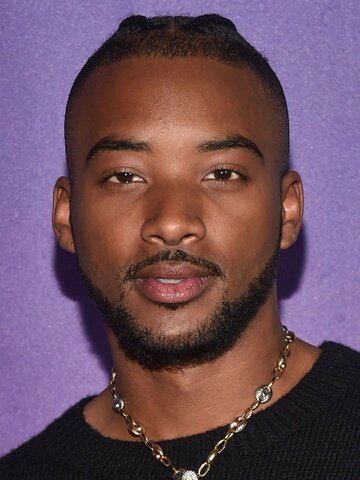Algee Smith Headshot