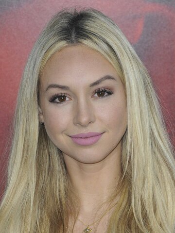 Corinne Olympios Headshot