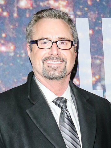Gary Kroeger Headshot