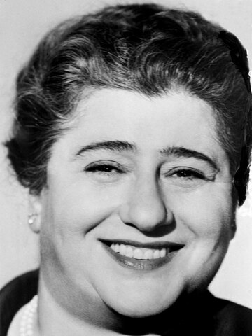 Gertrude Berg Headshot