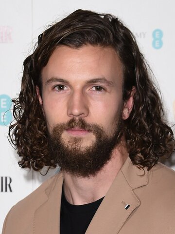 Leo Suter Headshot
