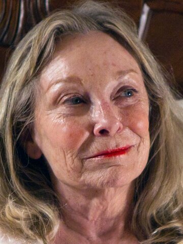 Marilyn Burns Headshot