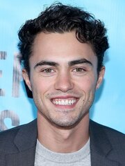 Darren Barnet