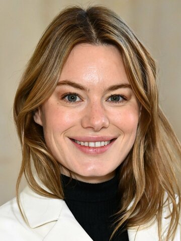 Camille Rowe Headshot