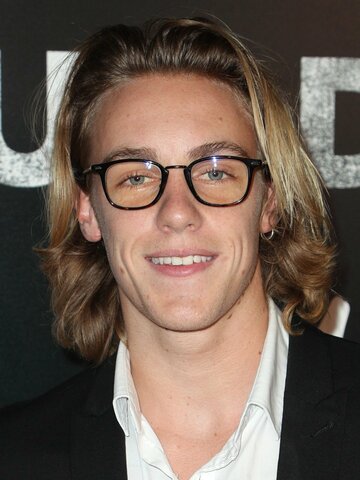 Cooper van Grootel Headshot
