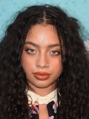 Kiana Ledé