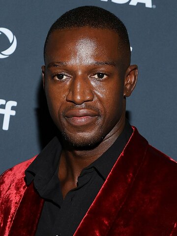 Stephen Adekolu Headshot