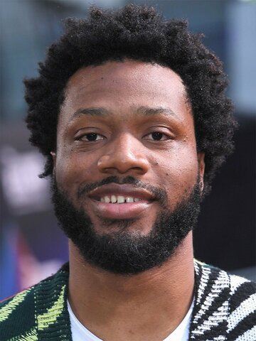 Tom Moutchi Headshot