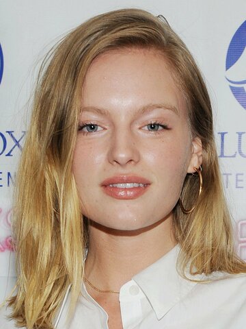 Isabella Farrell Headshot