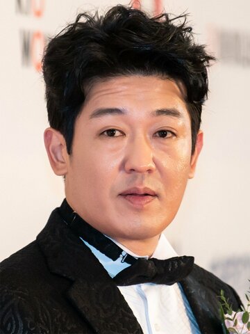 Heo Sung-tae Headshot