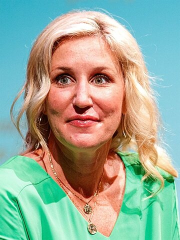 Jenny Marrs Headshot