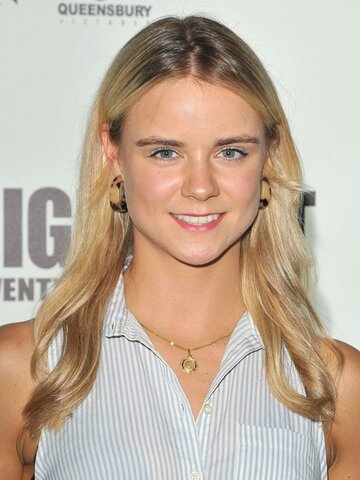 Jessica Webber Headshot
