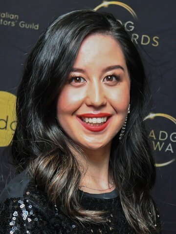 Nina Oyama Headshot