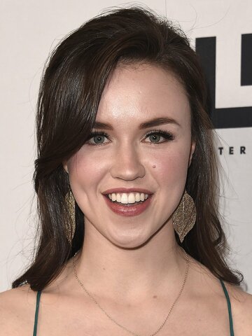 Lillian Doucet-Roche Headshot
