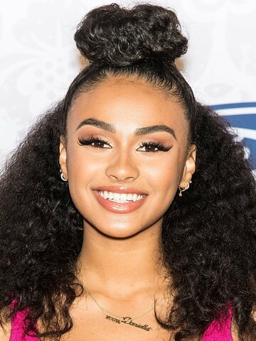 Daniella Taylor Headshot