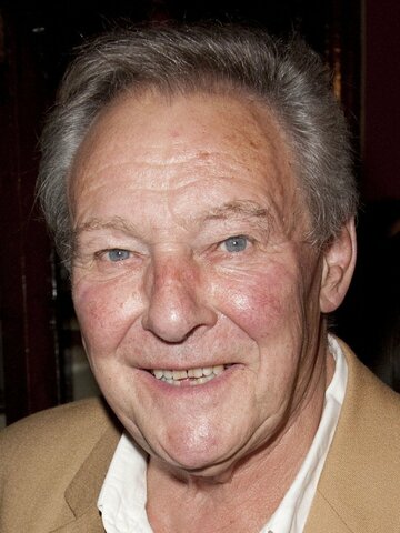 Trevor Bannister Headshot