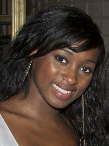 Rochelle Neil Headshot