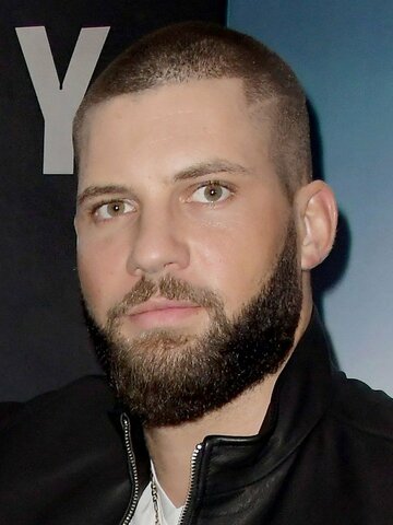Florian Munteanu Headshot