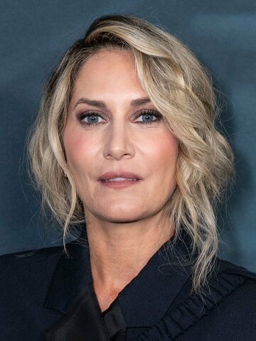 Maggie Cohn Headshot