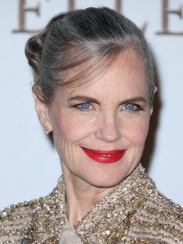 Elizabeth McGovern Headshot