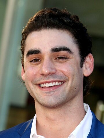 Alex Rich Headshot