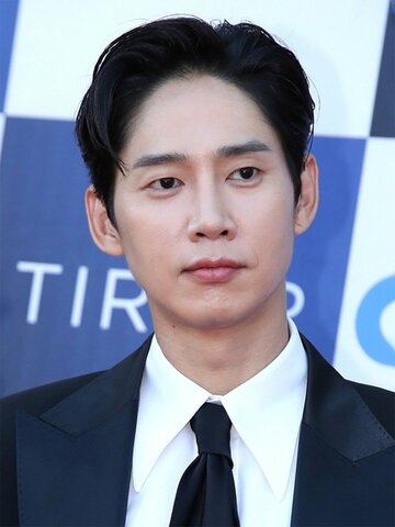 Park Sung-hoon Headshot