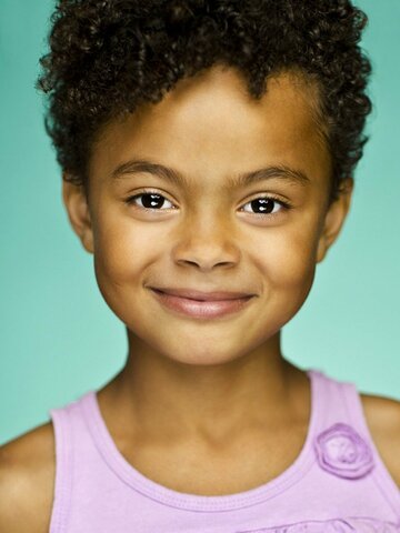 Jordana Blake Headshot