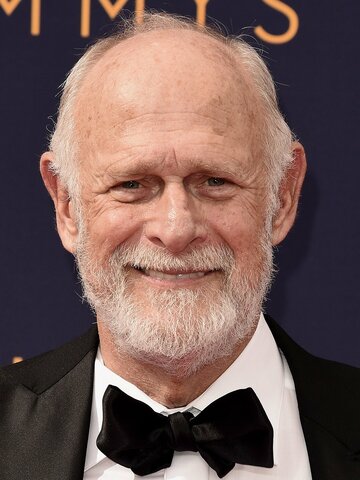 Gerald McRaney Headshot