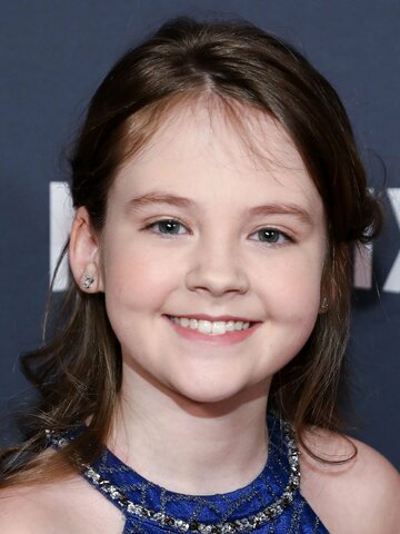 Kate Moyer Headshot