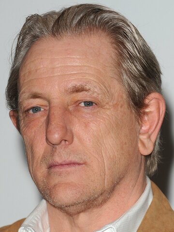 Mark Wingett Headshot