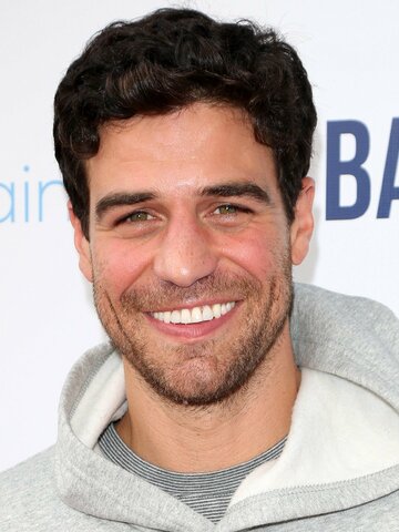 Joe Amabile Headshot