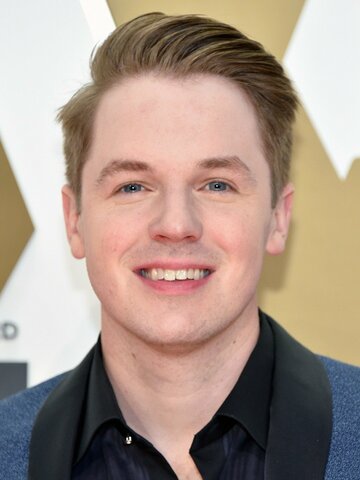 Travis Denning Headshot