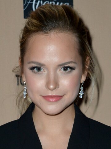 Stephanie Styles Headshot