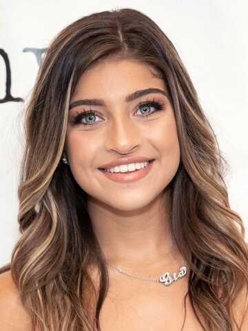 Gia Giudice Headshot