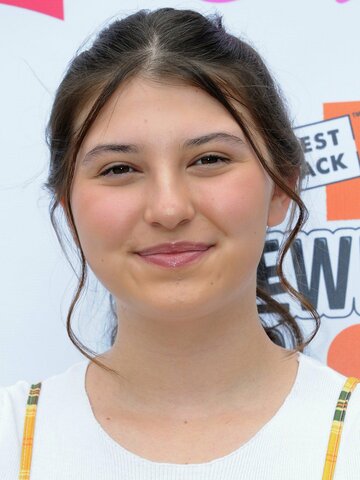 Mackenzie Hancsicsak Headshot