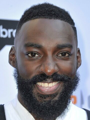 Eric Adjepong Headshot