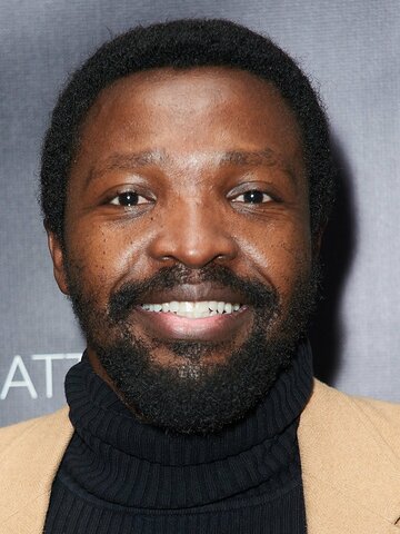 Ivan Mbakop Headshot