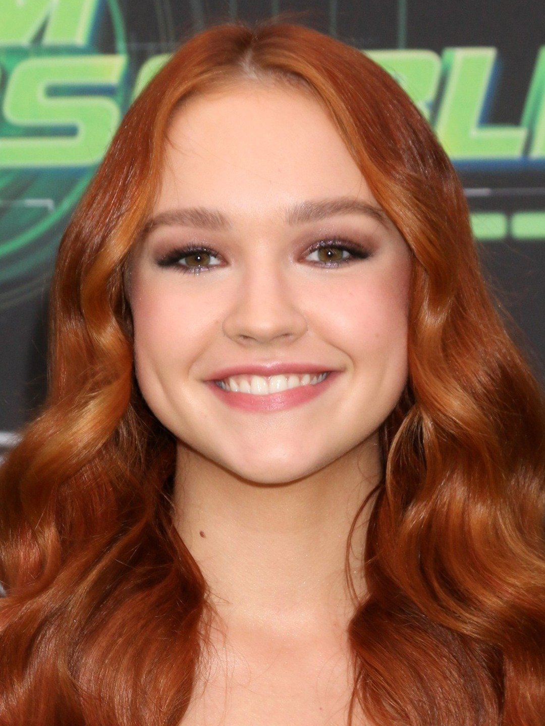 Sadie Stanley - Actress