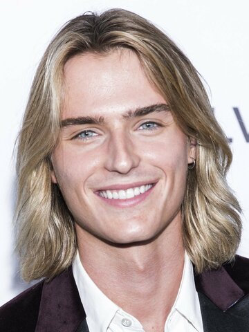Luke Eisner Headshot