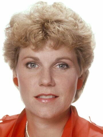 Anne Murray Headshot