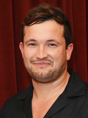 Corin Silva Headshot