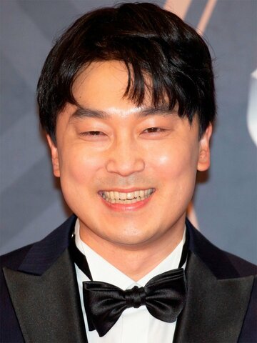 Seo Hyeon-woo Headshot